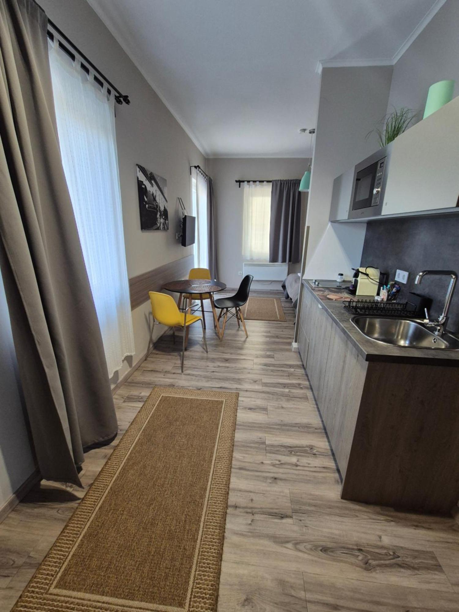 Marusius Apartmanhaz Makó Eksteriør bilde